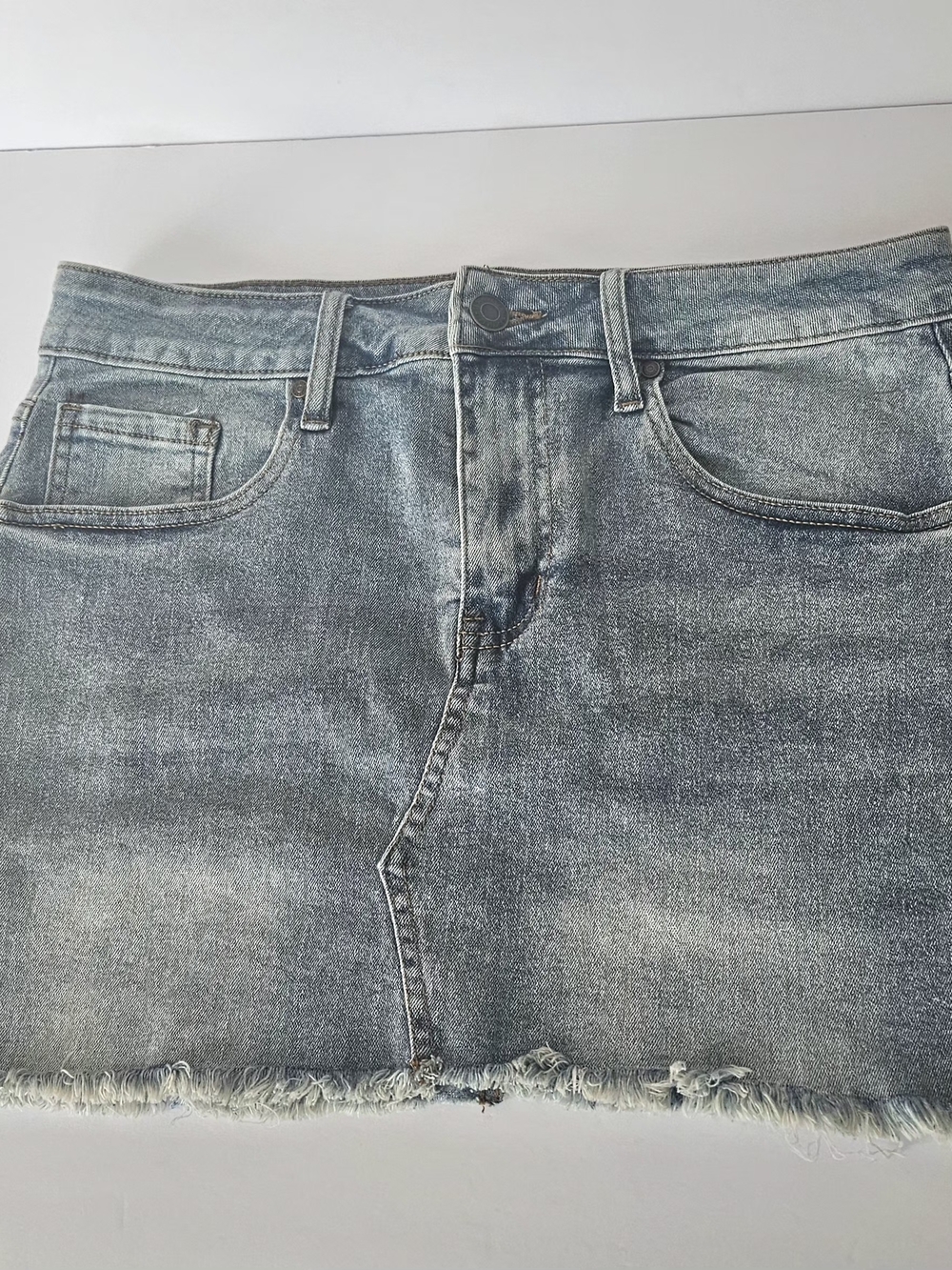 Rise Supply Co. Denim Mini Skirt Size M Blue Acid Wash Distressed Frayed Hem - Picture 2 of 11